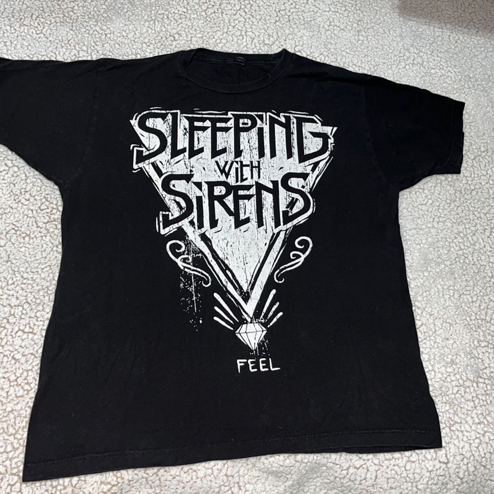 Large Band Tee
